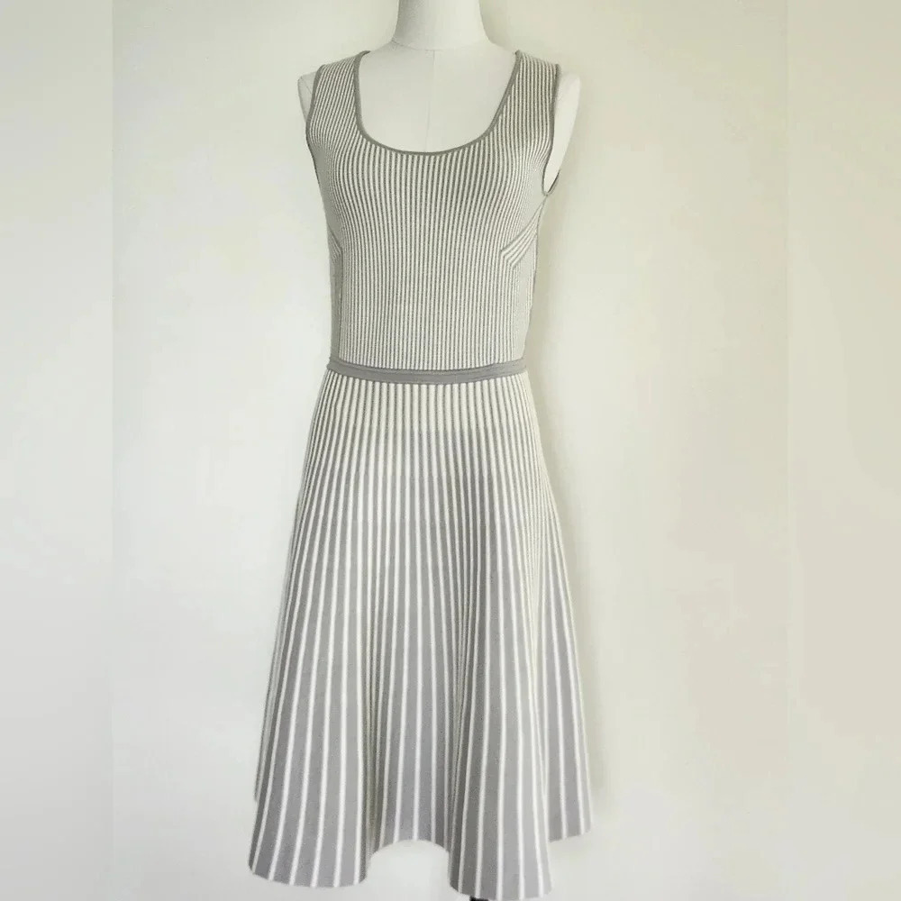 || BANANA REPUBLIC || sweater dress